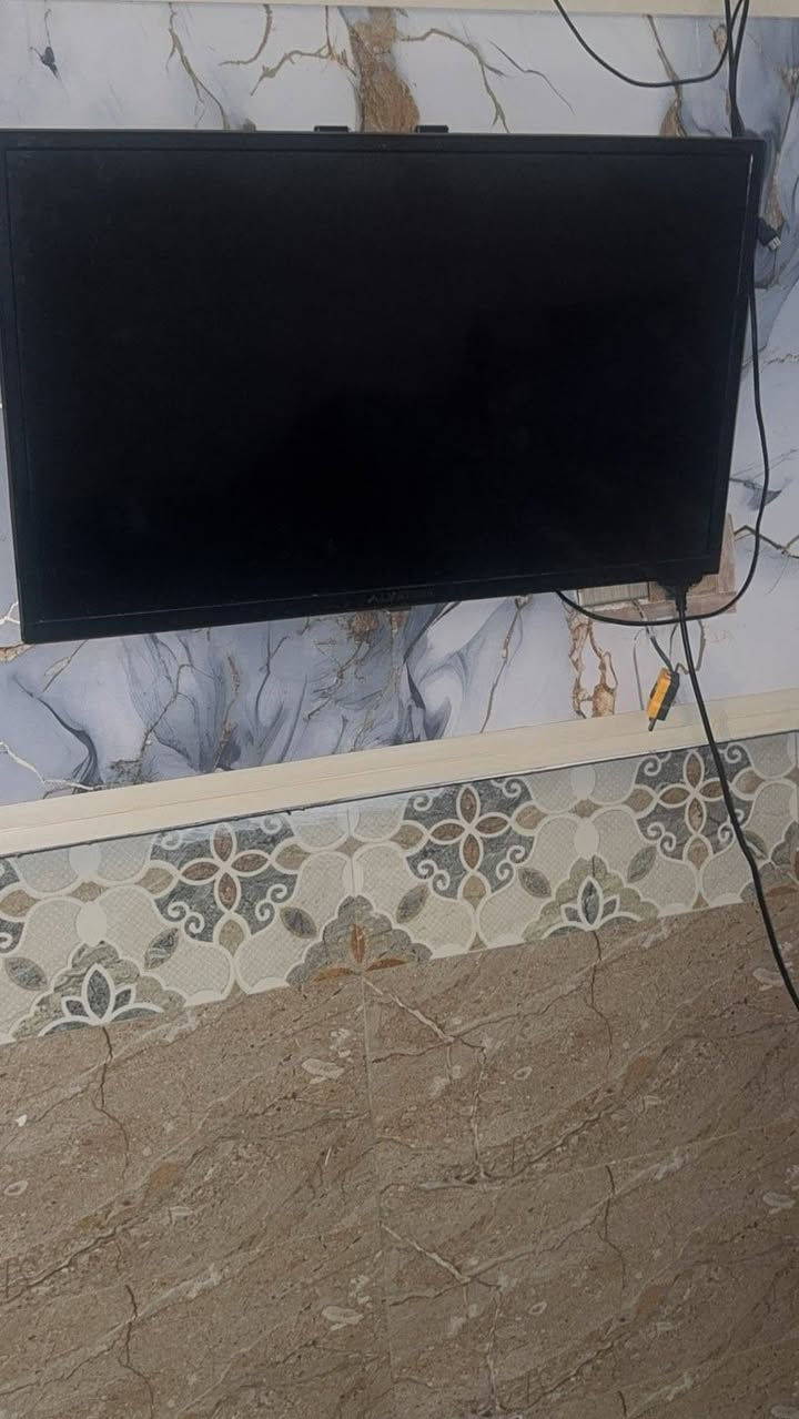 للبيع غراض بيت جدد ونضيفات استخدام فقط سبع أشهر البيع لغرض السفر وكلشي بسعره ولحد يجي عباله متوازي يدور رخيص ليحب يتصل ***********
