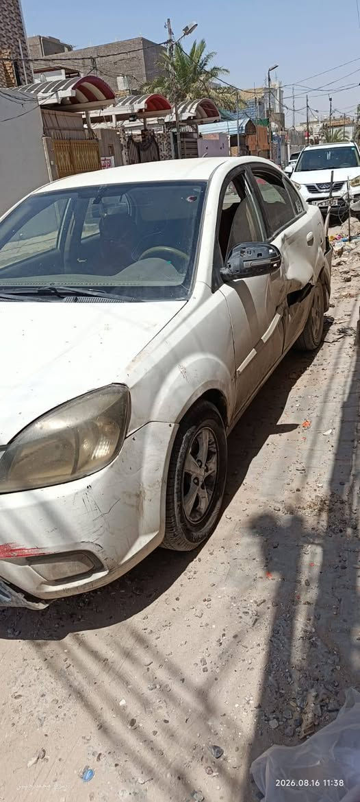 كيا ريو موديل 2012 ب٥٥ ورقة بيها قاصرين فقط وكالة أو مكاتبة
گير ومكينة جديد
تبريد محتاج كومبريسر فقط والباقي مبدل
والگشر كما هو موضح أمامكم 
 صار مشتريها تلث سنوات أعبر بيها سيطرات عادي وين ما چان. 

ليش هلكد سعرها نازل مع أنه أخواتها البيها قطعتين ب٨٥ والمكفولة ب١٠٢ 
لأن هاي بيها قاصرين وشكلها يحتاج مليون لتعديله وي التبريد

واتساب او خط ***********
