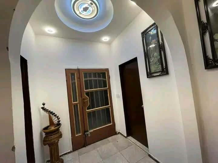 الغدير الاولى • طابقين • كراج وحديقة