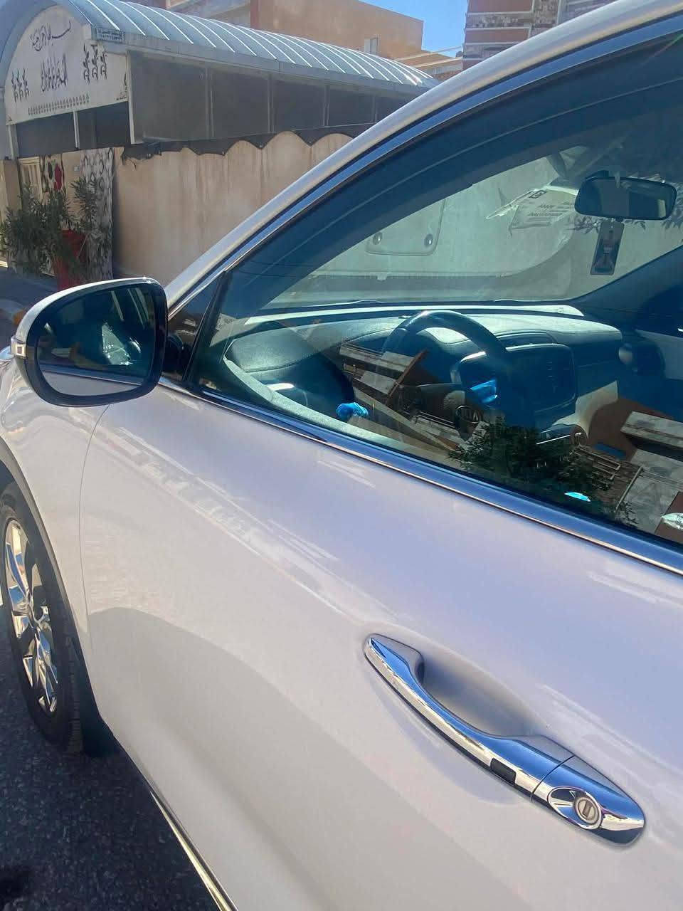 بسعر مناسب وسيارة جديدة
سورنتوا 2020 خليجي رقمها بابل باسمي

بصمة 6 سلندر 7 راكب 3 قطع تبريد 3 أنظمة قيادة 

جنطة كهرباء تحكم ستيرن جهتين ماشية 93كم 

كير مكينة تبريد مكفولات دبل شباك لد

السياره مكفوله كفاله عامه 

السعر 220وبيهة مجال مكاني كربلاء

***********

***********
