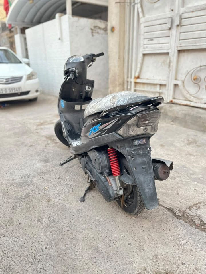 سلام عليكم عدلة للبيع دراجة بلاد سعر 825وبيهة مجال بسيط مكاني بغداد شهداء البياع ***********
