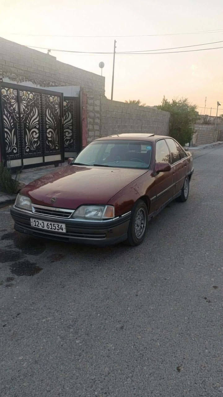 السلام عليكم
اوبل اوميكا
حجم 26
مديل 92
رقم نينوى نكليزي تحويل ثاني يوم
كير وتو 
صدر جديد تايرات تخم جديد
سلايت طكتين كهربائي
جام كهرباء
كهربايات كله شغاله على وضع الشركة
سياره بلاديه
رقم *********** وساب
ويرهم مراوس حسب القناعه
