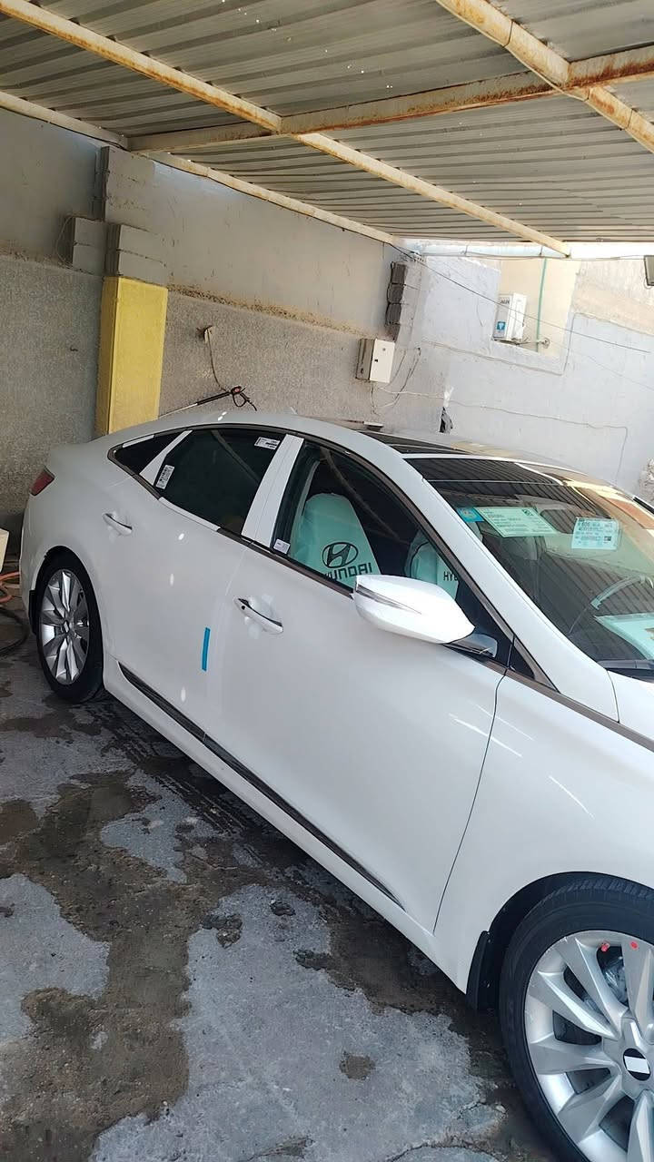 من رخصت الادمن
ازيره للبيع فقط 
خليجيه   سونار وياها بيها جاملغ ابشرط بدون فتح 
موديل ١٤ 
فول مواصفات
بنراما 
مري شفط 
بردات بوب + خلفيه 
كشنات جلد+ كهرباء 
مكينه ٦ 
صدر امامي خلفي كله جديد اتراي فول 
تخم تاير جديد 
مكان🚩 السياره فلوجه سعرها  ١٢٣ أو بيها مجال 
*********** الشراي يتصل لن مكلف بالنشر

