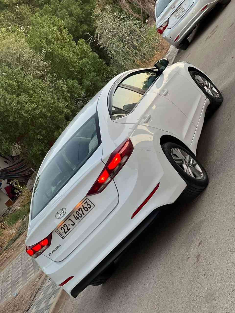 السلام عليكم
النترا ٢٠١٧ وارد خليجي سياره حلوه وجاهزه بيها صفحة صدر ول بنيد صبغ سياره جاهزه عله اخر شي 
مكينه وكير وحداديه وتبريد كفاله
مواصفات عاديه 
فول تحكمات داخل بيجي لد امامي تبريد قطعتين ماشيه ٩٩ كيلو مكينه ١٦٠٠ دوش 
سعر ٩٧ وبيها مجال 
مكان السياره الكراده 
للستفسار   ***********
