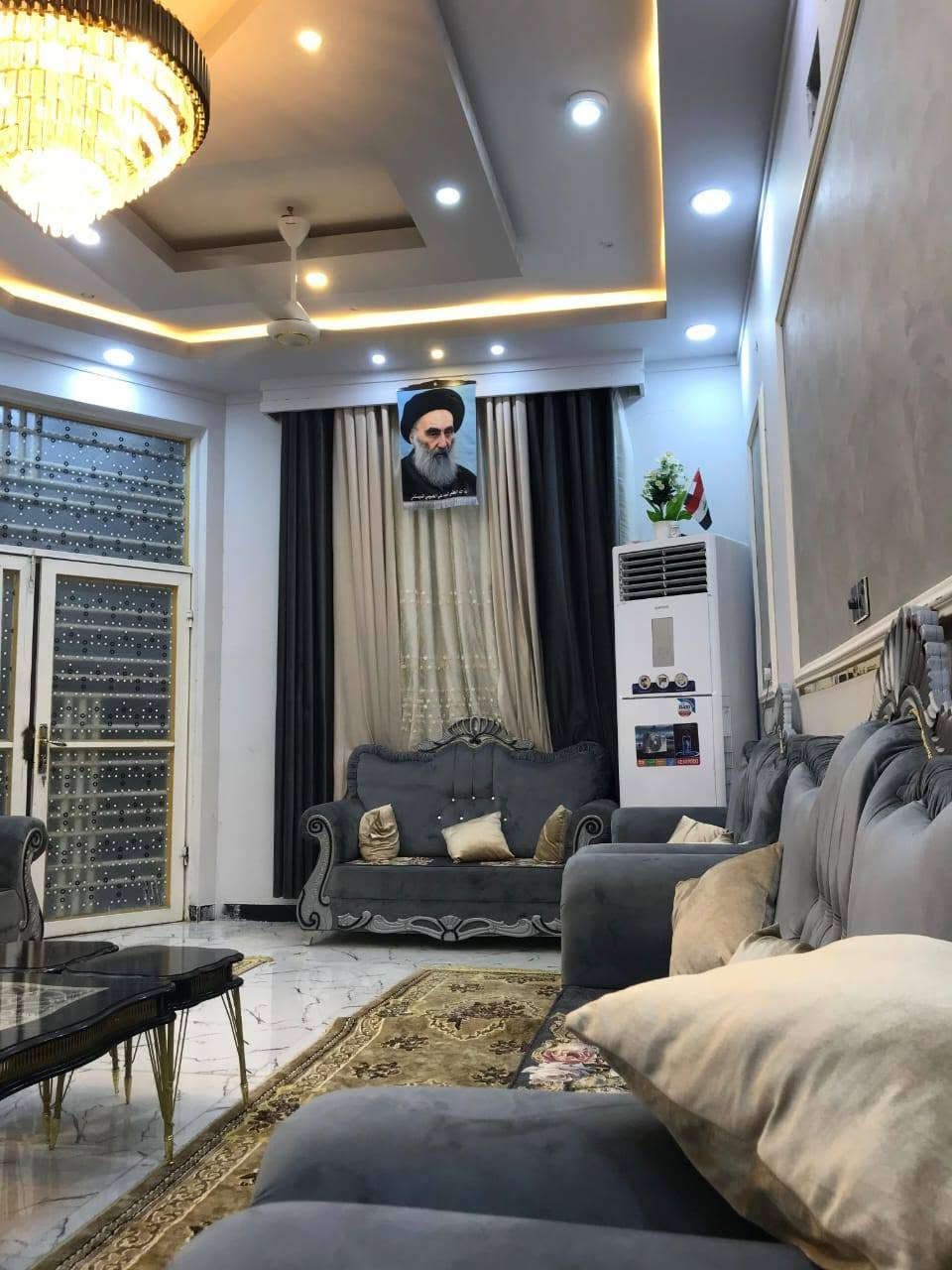 🟥🟥اعلان_عقار_للبيع ⚠️🟥🟥

🟥الموقع الموحية قرب مجمع البلدية على ساحة 🏟

🟧المساحة : 200 متر 

🟨تفاصيل العقار :

🟩العقار مكون من طابقين 

🔶️الطابق الأرضي غرفتين وصالة واستقبال ومطبخ ومجمع صحيات 

🔶️الطابق الأول مكون من غرفتين وصالة ومجمع صحيات
__________________________________________

⛔️للأستفسار عن العروض او الإعلان عن العقارات الخاصة بكم يرجى مراسلة الصفحة او الإتصال على :

سعد البدري : ‎***********📲
