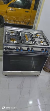 طباخات • شبه جديدة • ٤-٥ عيون
