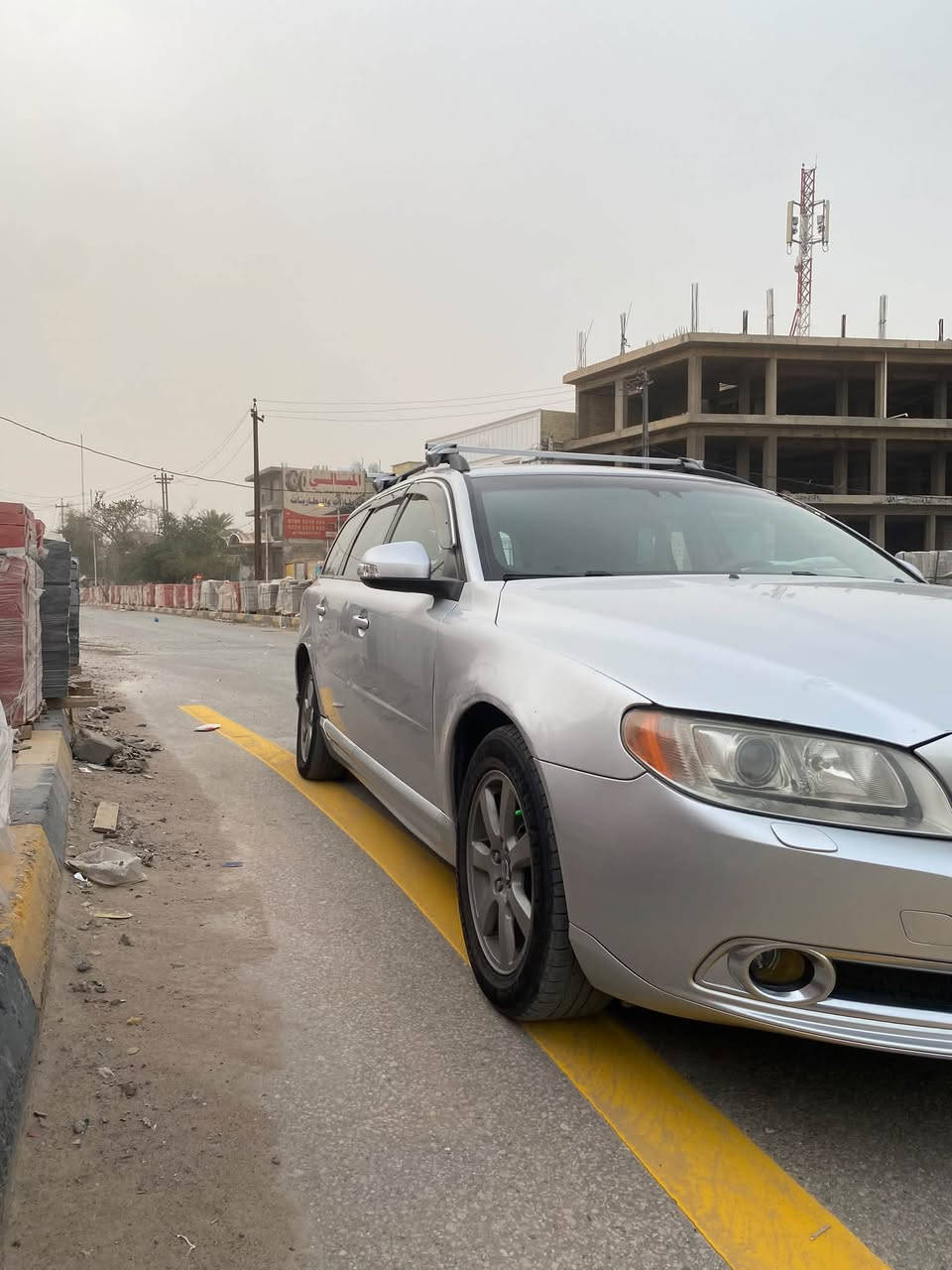 السلام عليكم
سياره للبيع فولفو V70 موديل ٢٠١١ لون سلفر   السعر 65$

السياره محرك كايم 

مكن السيارة نجف.  للتواصل ***********

تبريد شغال 

تخم تاير جديد 

باتري جديد 

تبريد قطعتين
