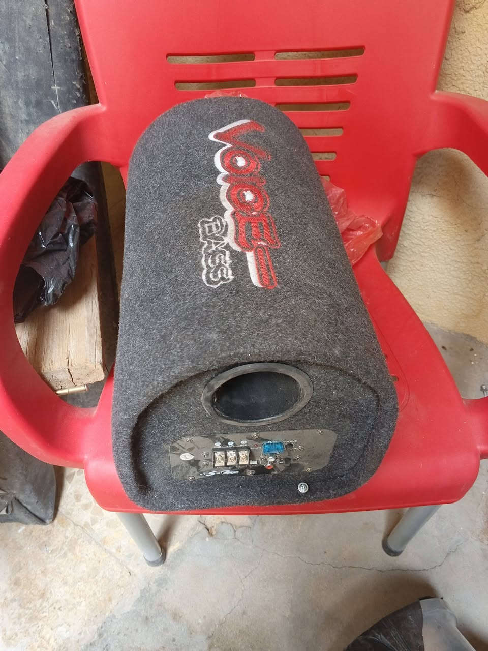 مضخم صوت • جديد