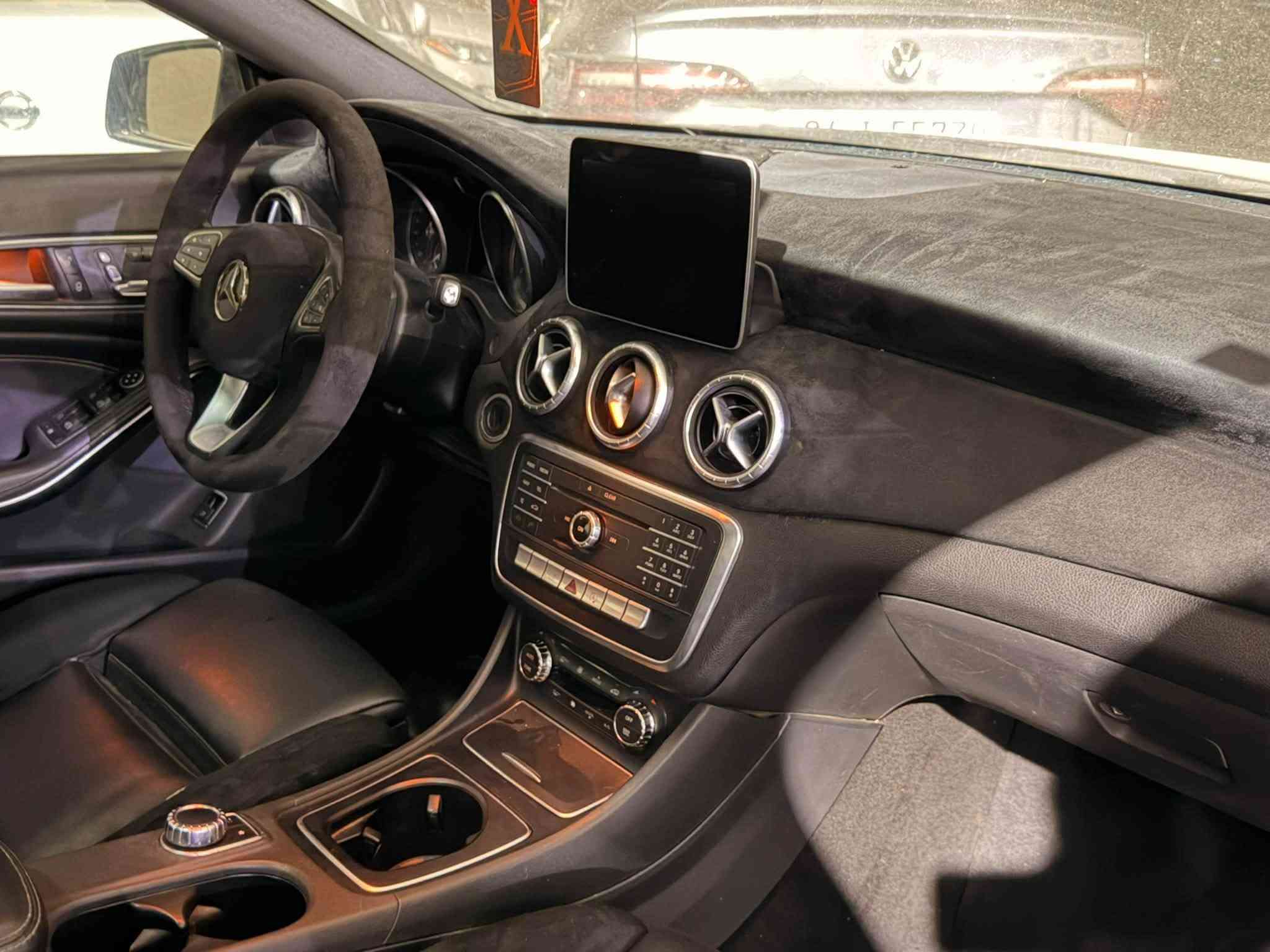 مارسدس CLA 250
فول مواصفات 
محرك 4 توين تربو
موديل 2018
ماشي 87
سياره بي 5 قطعه 
سعر 112 بي مجال بسيط
مكان سياره اربيل 
***********
***********
