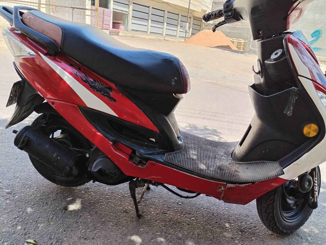 كايمكو مرقم وكامل ارقام جدد انكليزي للمراوس بكير او بيع *********** سعر ٦٥٠
