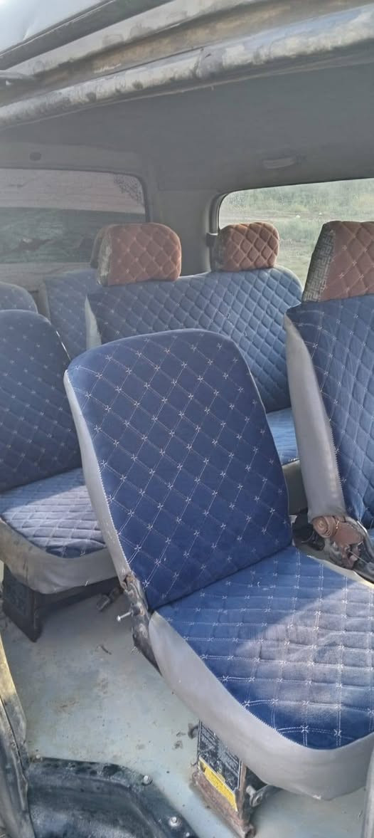 السلام عليكم
ستاركس للبيع موديل 2005
السعر 48وبيه مجال حك الجيه 
كير مكينه خير من الله 
سياره جاهزه ان شاءلله 
للأستفسار اتصل 
***********
