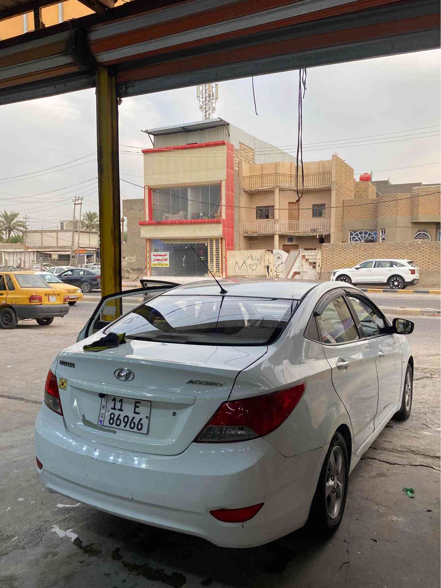 اكسنت • ٢٠١٣ • رقم بغداد