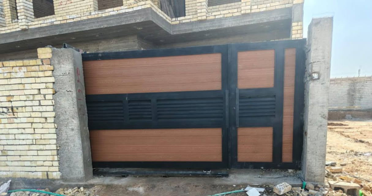 غير باب بيتك احدث موديلات وكافة النقشات بنظام الاقساط والشغل درجة اولى وبي ضمان تجيك جاهزة مع الصبغ وشد والتوصيل اتصل على ***********بي واتساب
