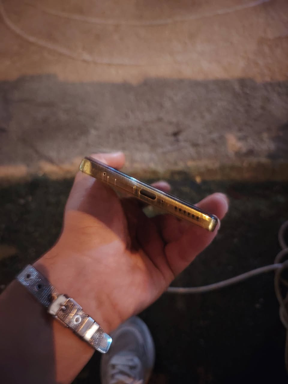 السلام عليكم للبيع بوكو،x4 pro 5G
ذاكرة 256 عشوائية 8+8
نظافة جهاز موضحه يمك ب صور شاشه بيهه شخوط عادية
جهاز بلادي ممفتوح موضح يمك كلشي. ب صور ضمان الجهاز سعر 160  الف قفل شراي اتصل مكاني بغداد الدوره
***********

