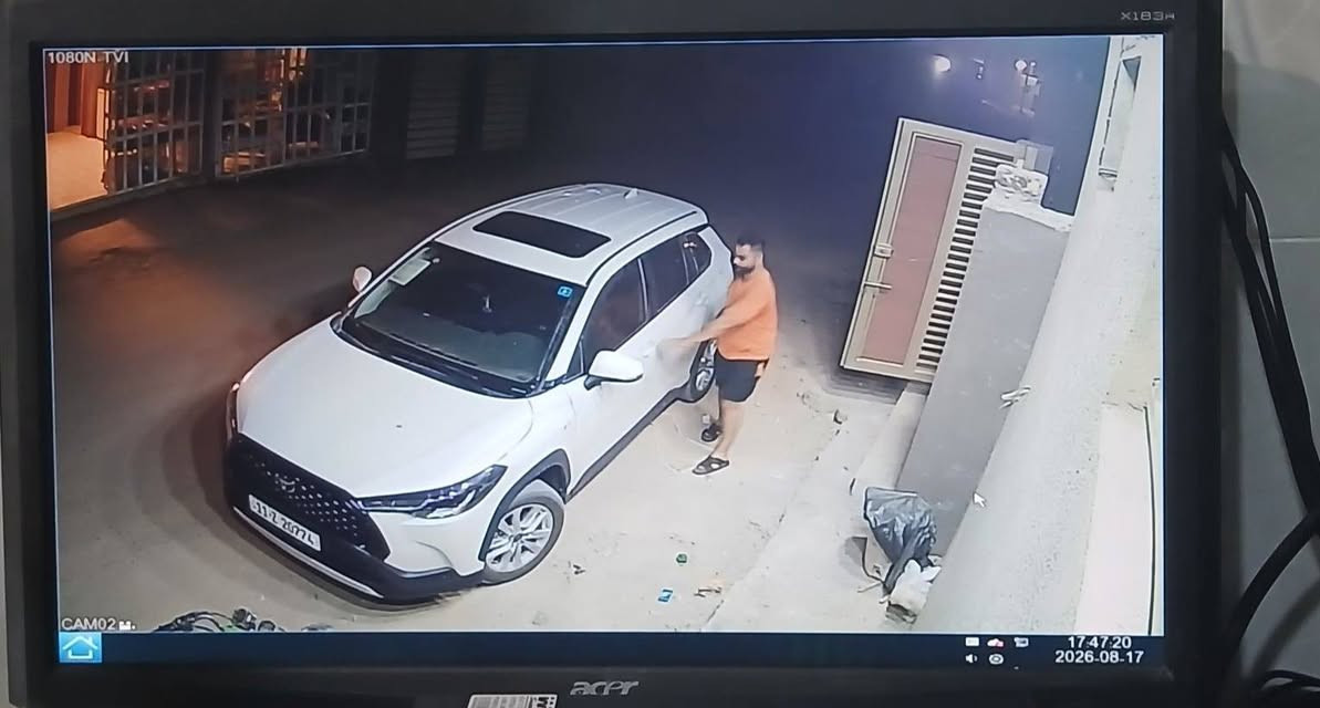 تم بفضل الله تنصيب كامرات  نوع  RBتجاري في حي المصطفئ تعمل بجوده عاليه عمل وتجهيز كافة انواع الكامرات الاصلي  و ضمان  وبانسب الاسعار السدة الفرق للاستفسار الاتصال
او واتساب *********** 
او مراسلة الصفحة
