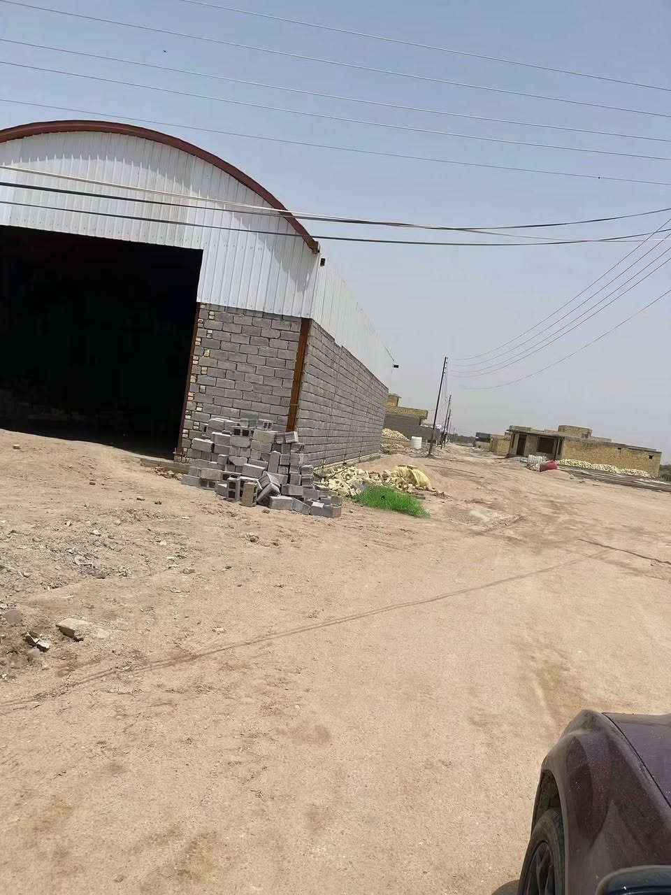 للبيع جملونات عدد 2 مساحه البناء 440 متر طريقه كرمه سوق الشيوخ موقع تجاري على الشارع العام وشارع فرعي العرض 10متر خدمات ماي وكهرباء ***********
