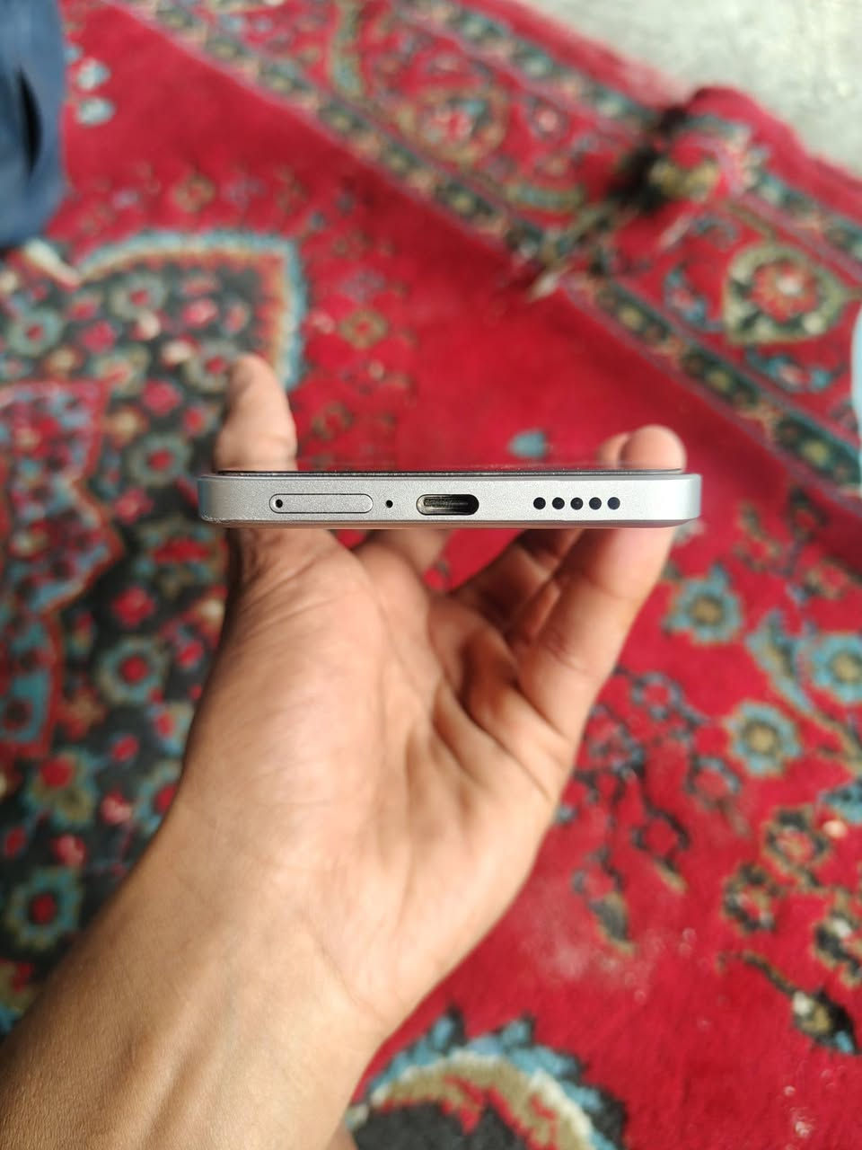 بوكو F6 • ٥١٢/١٦ • نضيف