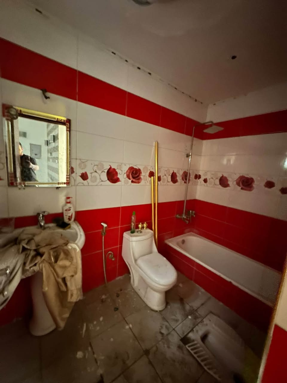 � للإيجار في السيدية

📐 المساحة: 125 متر
🚪 مدخلين
🛏️ 3 غرف نوم
🛋️ صالة
🍳 مطبخ
🚿 خدمات صحية

📍 الموقع: السيدية – الظباط

✨ العقار يُسلّم جاهز ومصبوغ

💰 الإيجار: مليون و250 ألف قفل 🔒 

📞 للاستفسار والتواصل:***********
