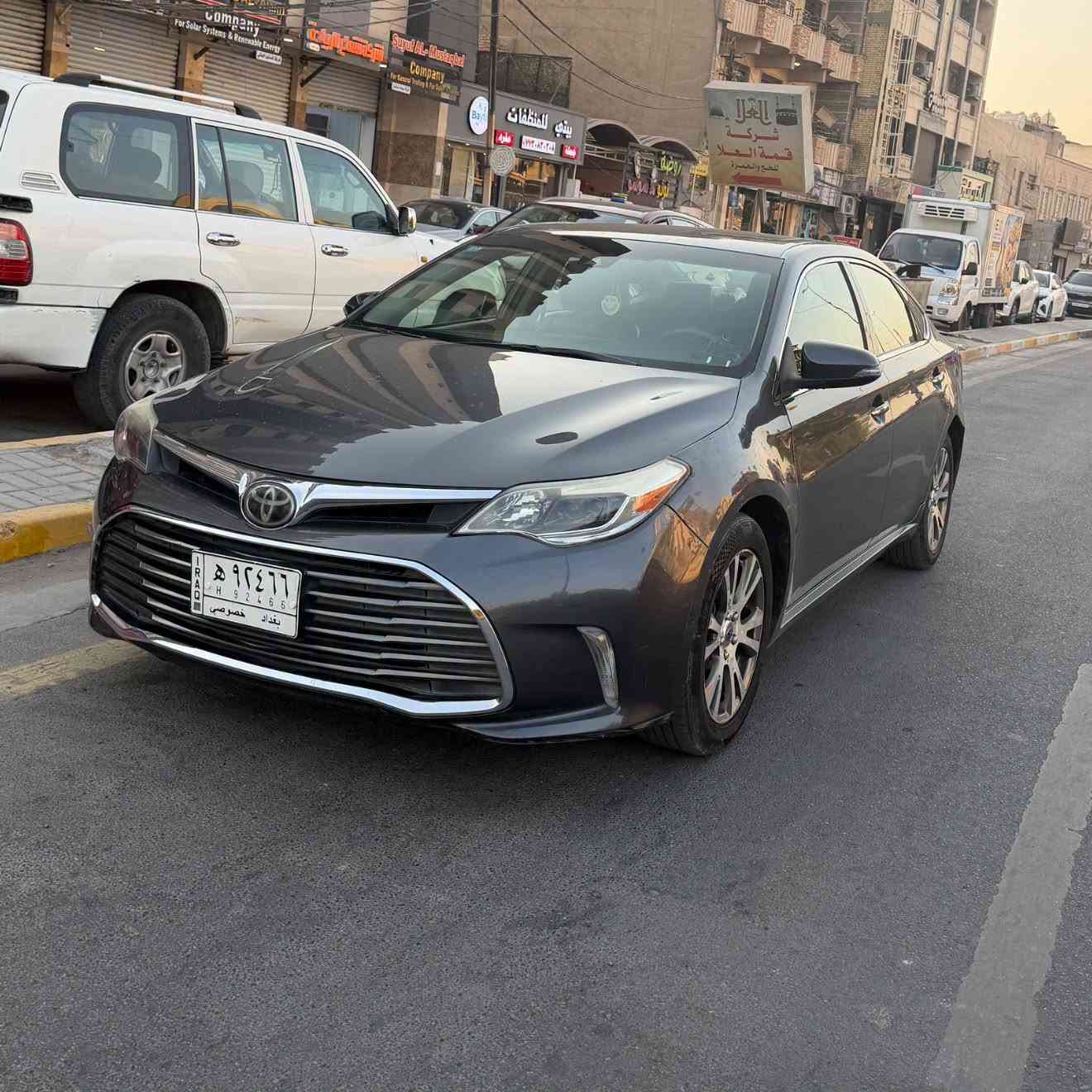 افلون 2018 xle 
ماشية 86 الف ميل
حادثها من امريكا جاملخ خلفي بالعراق مطخطخة واضحة بالصور يحتاجلها مصرف بدون صبغ كفالة كير و محرك 
سعرها 140 ورقة
***********

