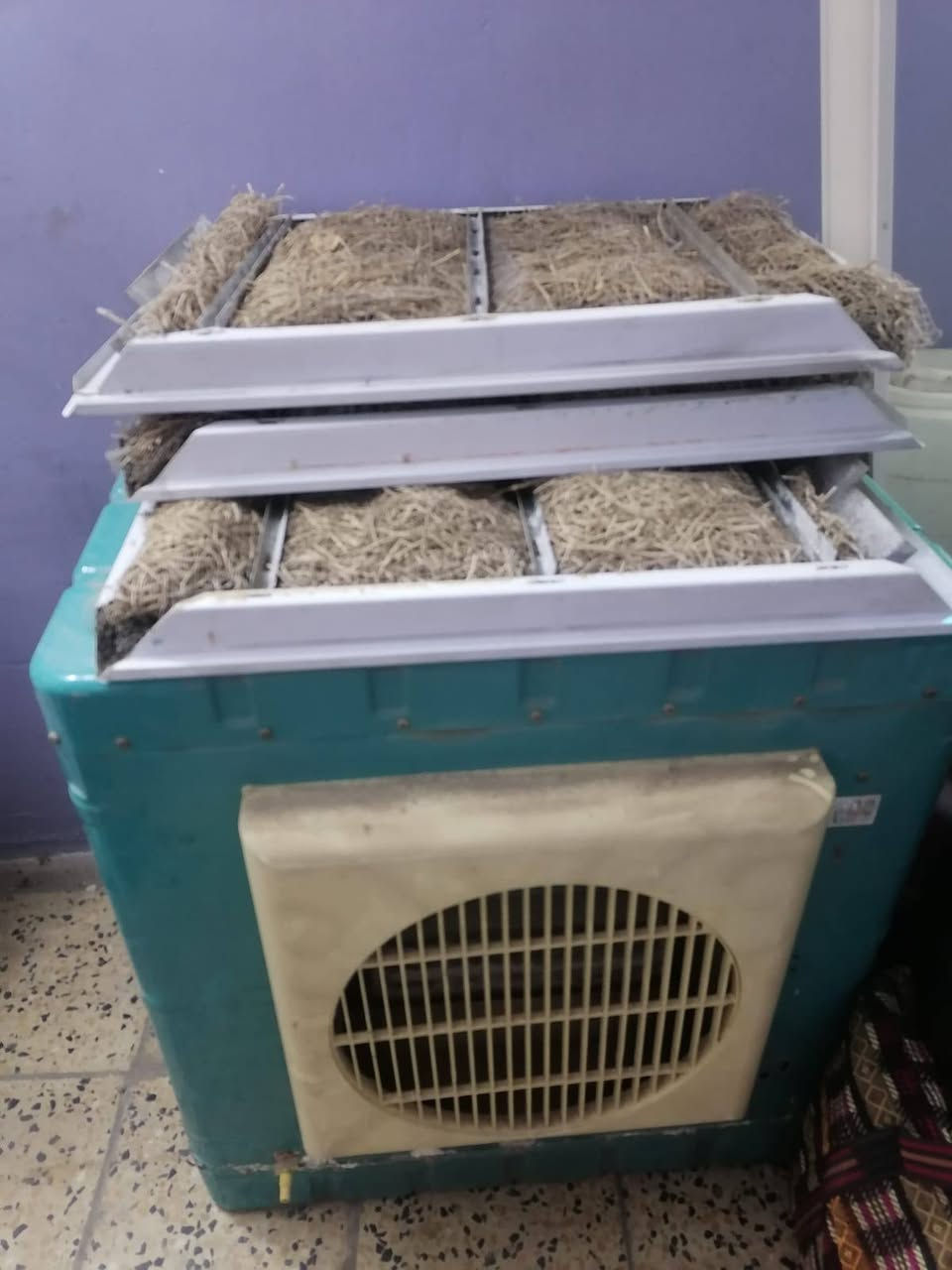 مبرده للبيع مستعمله 
بغداد الشعب 
***********
