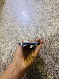 آيفون ١٣نضيف جهاز خير من الله. ذاكره ٢٥٦بطاريه ٨١ملحاقاته كامله. عنوان...
