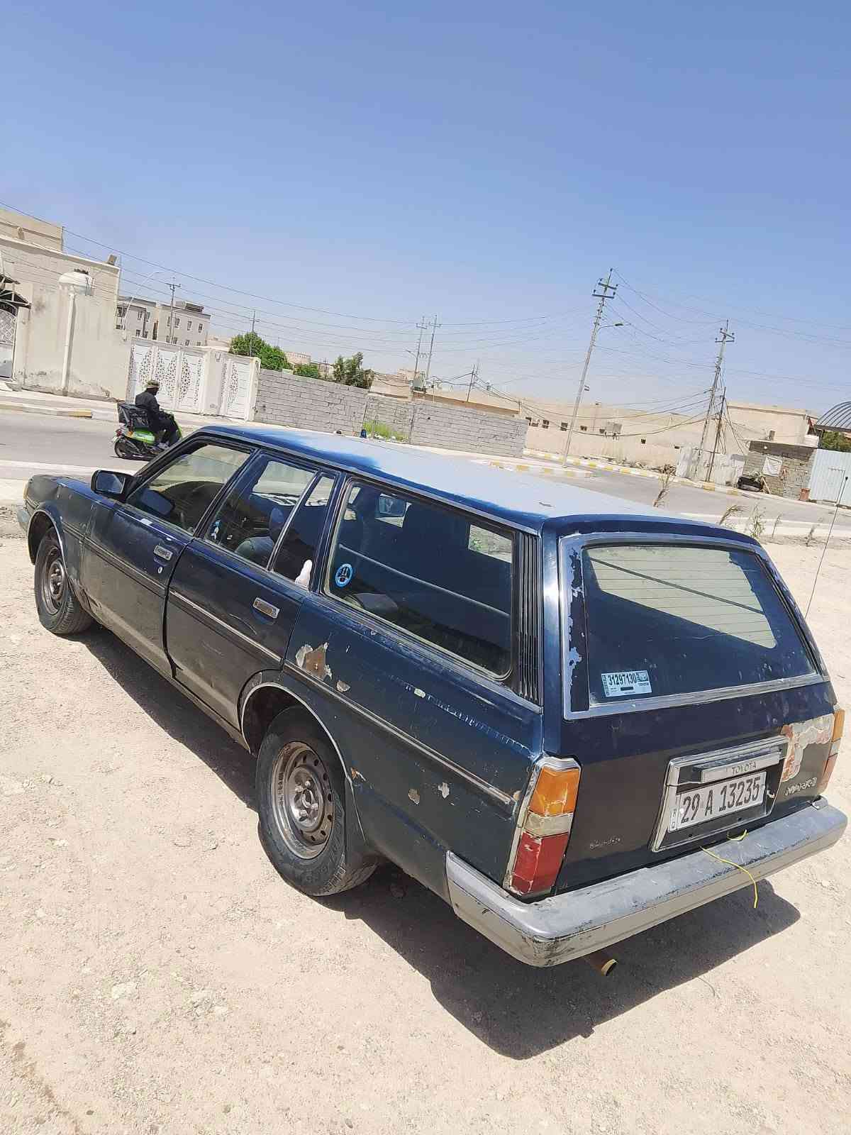 السلام عليكم
للبيع مارك 1995 
ماندل راعيه سنويه 29 مراوس ترهم 
***********

