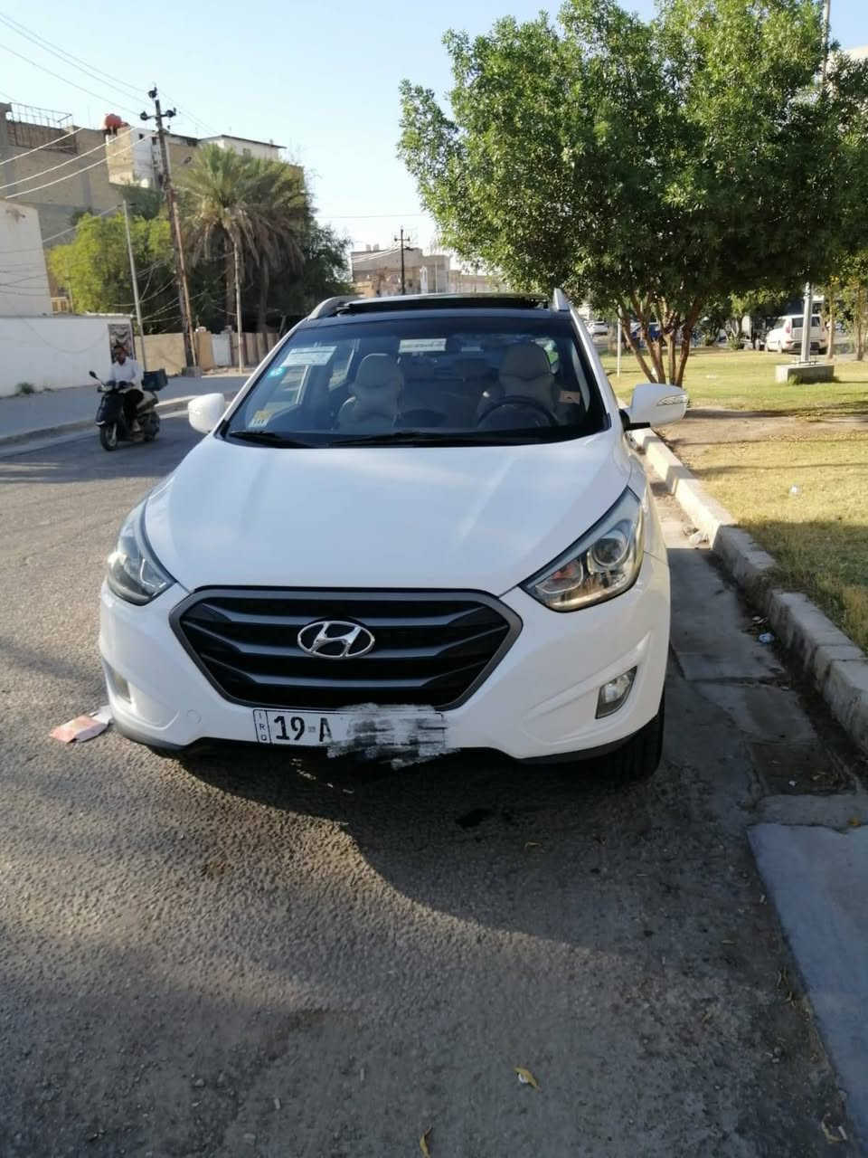 السلام عليكم
للبيع 
 توسان 2016 خليجي 
رقم كربلاء انكليزي باسمي 
سنويه لغاية 2028  
محرك 2000 دوش 
تبريد قطعتين 
بانوراما
مكفوله من الصبغ 
لد امامي 
لايتات زنون
تحكم ستيرن 
كشنات جلد 
كاعيه مغلفه بجلد 
كامره اماميه وخلفيه 
حساسات خلفيه
اشاير بالمري 
تخم تاير جديد حتى الاسبير
4 ويلات دسكات 
5 ويل كب
باتري جديد
مكاني كربلاء
السعر 157
للاستفسار الاتصال على الرقم 
***********
