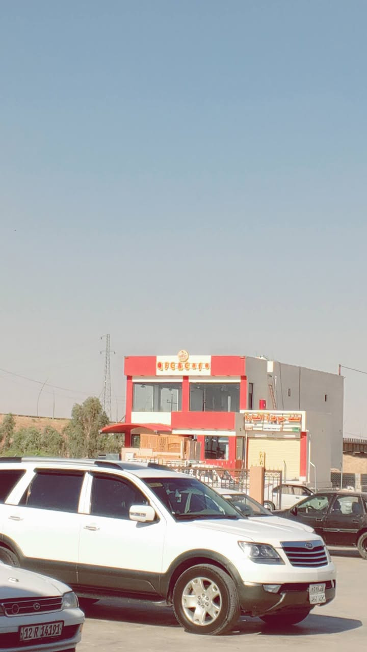 السلام عليكم
#للبيع كيا موهاڤي موديل 2010 خليجي

ضرر باب السايق وباب الخلف السايق

 فوووول مواصفات

بصمه تشغيل 

وبصمه ابواب 

خزن كشنات  

كشنات جلد لون عسلي 

تحكم سترين جهتين 

لايت زينون ابيض وتغليف بگلايت PPF

محرك مكفول ما مفتوح 

#للبيع كيا  تضليل 100%100

#السعر 135 وبيها مجال للطيبين 

يرهم مراوس حسب القناعه..... 

#الاستفسار *********** خلـيل الگنش
