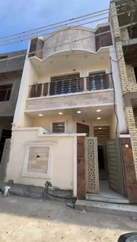 دار للبيع مساحه ٦٥ متر  بناء حديث  يحتوي على ٣ غرف نوم + ٣ حمامات +صال...