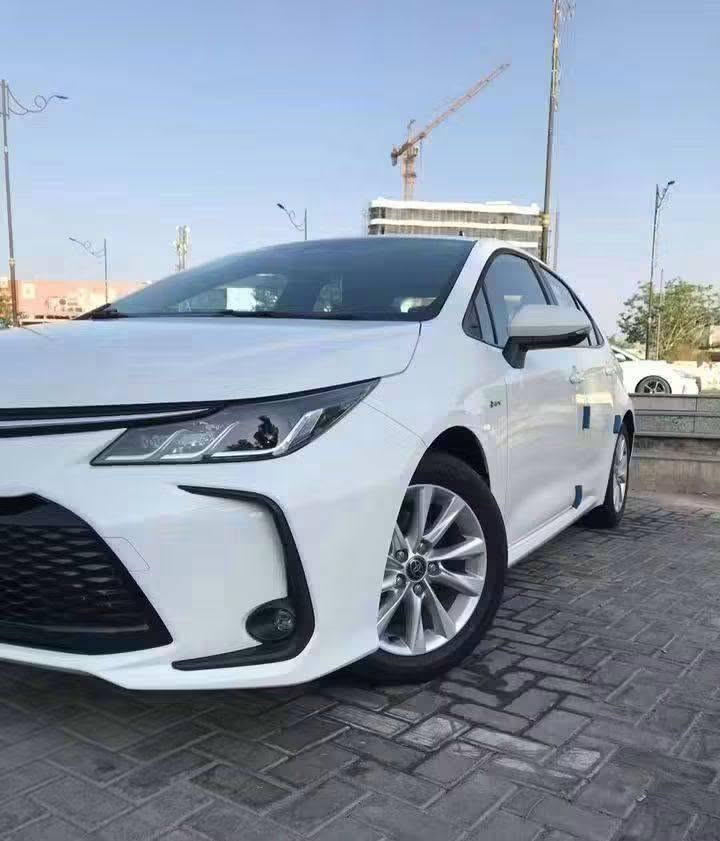 للبيع كورلا صيني موديل 2025 شكل الخليجي مكفوله كفاله عامه حتى من صبغ وبارد وشخط ورصعه بحاله الزيرو على وضع الشركة..
فول مواصفات 
🔹سعة المحركات 1,8L
🔹هايبرد
🔹فتحه 
🔹 بصمه تشغيل 
🔹ترحيب
🔹المودات والأوامر الصوتية
🔹كروز سرعة
🔹شاشة كبيرة
🔹 رادار
🔹 تحديد مسار
🔹 كروز سرعة
🔹ثلاثه انظمه قيادة
🔹نظام AIR BAG
🔹مقاعد جلد اصلي
🔹 شاشة كبيرة
🔹 كامرة دوارة
🔹 شاشة أعطال
🔹اشاره في المرايا الجانبيه
🔹اوتو هولد Auto Hold 
🔹 هندبريك بصمه أوتوماتيك
🔹 لايتات LED أمامية
🔹 باك لايت LED
🔹بصمات عدد 2
🔹كاعيات زيرو
🔹كتلوكات زيرو
🔹مثلث زيرو
🔹حساسات ضغط اطار
🔹خمسة ويل كب
🔹سبيدر اصلي 
🔹سبير مانزل زيرو
🔹عازل كاعيه
🔹عازل جام حراري اصلي
🔹السيارة بحاله الزيرو ماشيه 5000 حق الفحص وترقيم جديد
🔹السياره مكفوله كفاله عامه صبغ وبارد ورصعه وشخط السياره زيرو رقم بغداد ترقيم وهزه جديده سياره بسمي
اللاستفسار 
***********
مكانة/كربلاء
مامتواجد على فيس شراي يتصل سياره لوك زيرو جديده بسمي.
