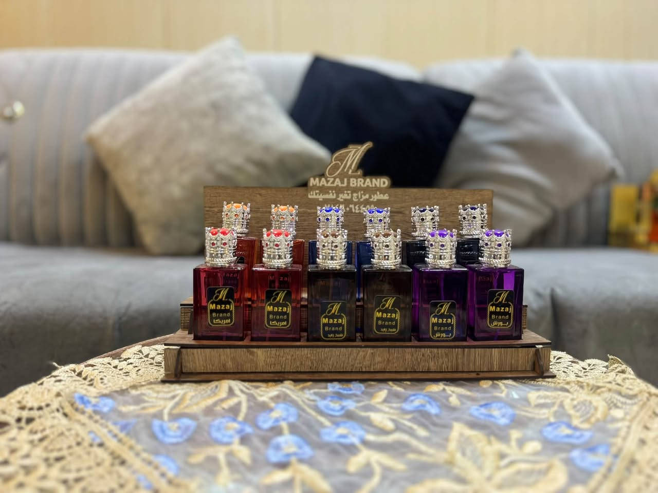 ):*
> عطر مزاج تغير نفسيتك ✨
> MAZAJ BRAND
>
> مو عطر عادي.. هذا مزاج كامل 👑
> وفرنالكم اكثر من 25 نوع عطر رجالي ونسائي بثباتية عالية وفوحان يدوم طول اليوم
>
> موجود عدنا:
> L3 - تي روز - أنا الأبيض - جورجيو Si - فانيلا جويـس - رشا - كاندي والمزيد...
>
> 📦 متوفر جملة ومفرد
> 🚚 توصيل لكل العراق
>
> اطلب هسه والكمية محدودة 👇
> للطلب راسل الصفحة خاص

الرقم ***********
> 🔥 عرض اليوم من مزاج براند 🔥
> كل ١٥ درزن 
درزن مجاني 
>
> #مزاج_براند #عطور #عطرك_هويتك
