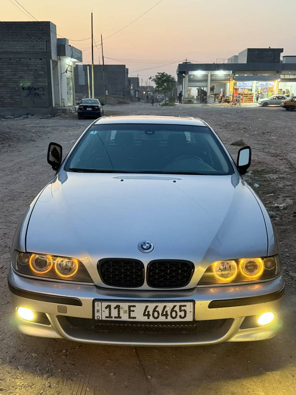 بي ام اي39 • ٥٣٠ • جلد اسود
