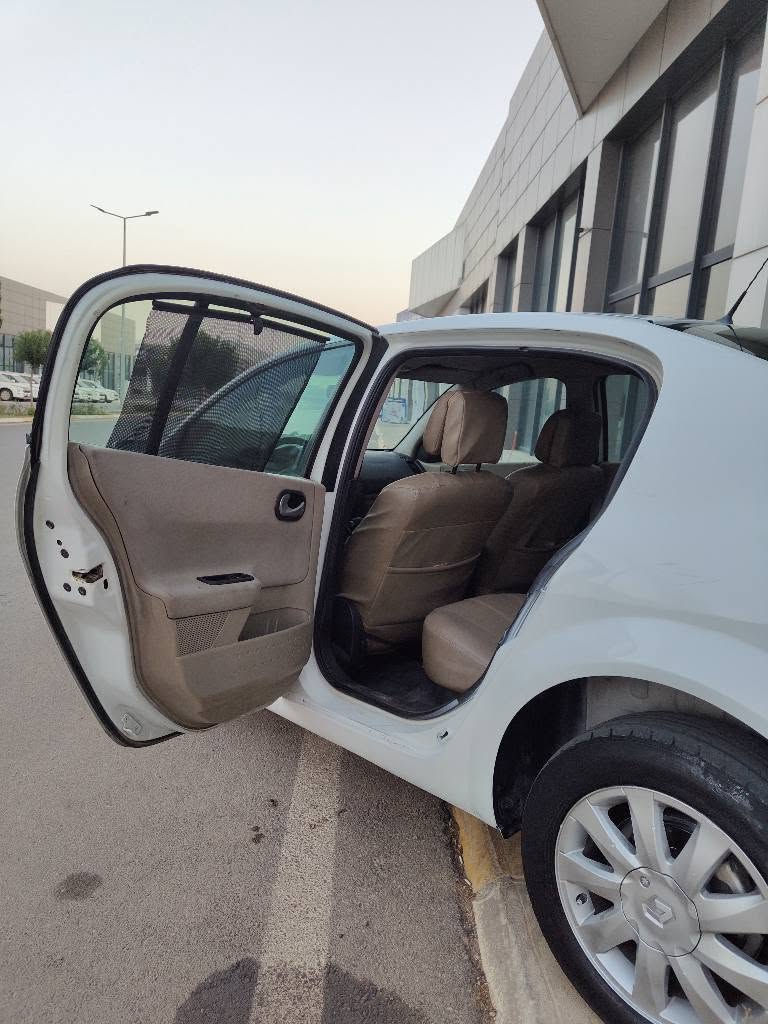 سڵاوی خواتان لێبێت 
ڕینۆ مێگان صاڵۆن
مۆدێل 2008
سپی بەفری 
گێڕ ئۆتۆماتیک و عادی
 بەصمە
ناوزەرد
پاوەر4 جام  کارەبا ئاوێنە کارەبا 
ڤۆلیۆم سوکان 
تەبرید سارد و گەرم 
کامل گاعی تێگیراوە 
قوفڵ مەرکەزی 
سێ پەردەی بیلادی 
مەکینە 20
گێڕ و مەکینە و کارەباییاتی  بەشەرت بێ کێشە
سەنەوی بەسەرچووە  وەکالەتی بەناوی خۆمانەوەیە 
280 هەزار غرامەی تیایە دوای مامەڵە بۆت ئەگەڕێنمەوە
چەمەلەغ و دۆسەی  لای سەکن بۆیاخە بێ ناو گرتن  هەیکەلی جوانە سەیارەکە 
نرخی 44وەرەقە
 و مامەڵەیە 
بۆ پەیوەندی
***********
***********
ناونیشان سلێمانی السليمانية, العراق
