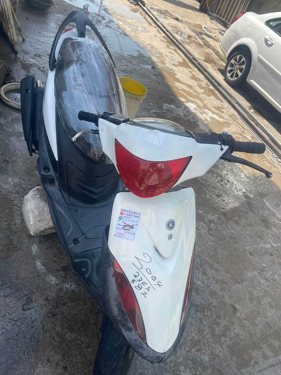 ماكس عدلة مكينة كلش ناعمه و حلوه شلعة معدل بلادية كهربائيات كاملة ما ناقصهة شي بس بريك امامي مكاني بغداد الجزيره السياحية سعر ٤٥٠ 
رقم ***********
واتساب
