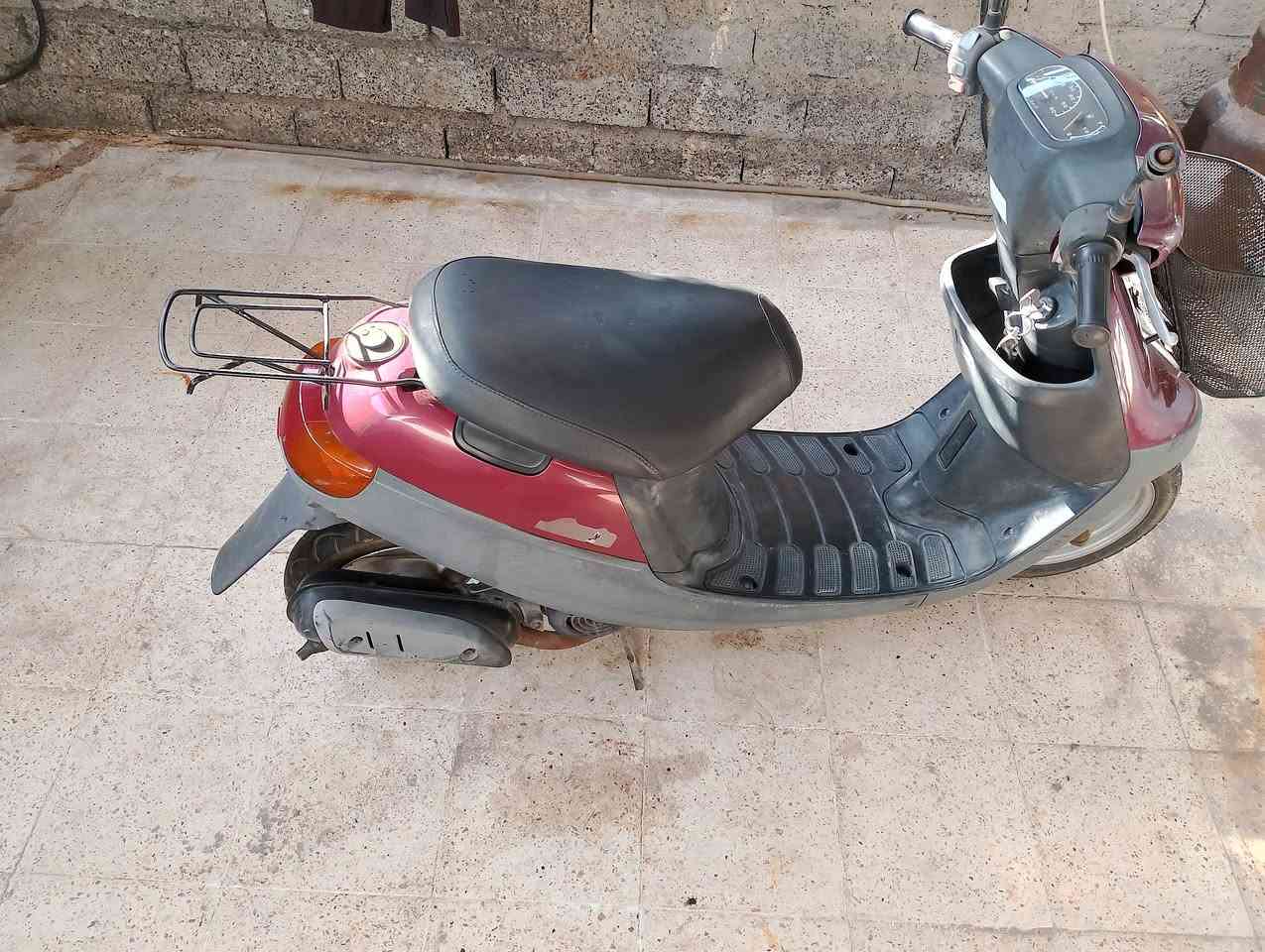 سلام عليكم للبيع ماطور بوتين جديد ماناقصا اي شي اشاير شغاله يمين ويسار    ما معمر ما مفتوح بي برغي كابريته اصليه وبلك جديد تايرات جدد والنظافه كدام العين وبي منفيس السعر ٤٥٠ 
الرقم ***********
