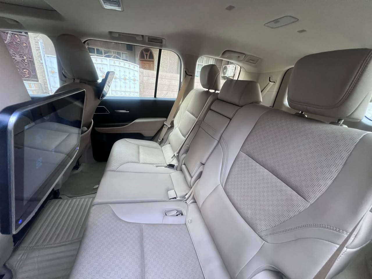 لاند كروز   VX. LIMITED   2023
ماشيه 32 الف وكالة ساز ضمان 

للتواصل ***********
