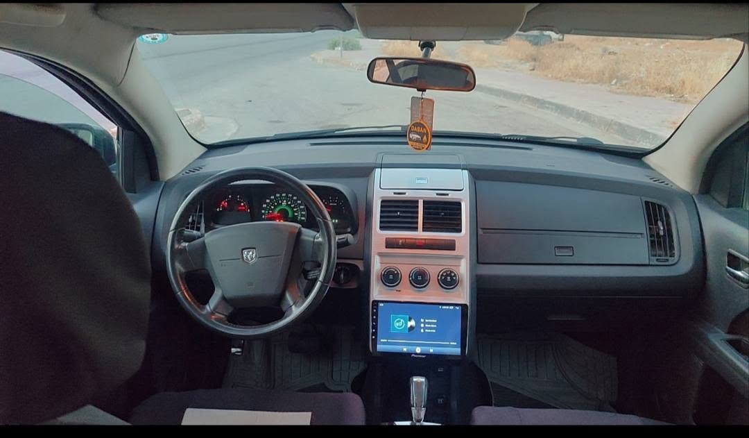 دوج جورنی مودیل 2010 بدون صبغ بدون تعدیل سیارە جدیدە محرک 2400 اربعە سلندر خمسە راکب سنویەوارقام جدیدە گیرمحرک تبرید مکفول بیە منضومە زنیون السعر 80 ورقە  *********** وتساب
