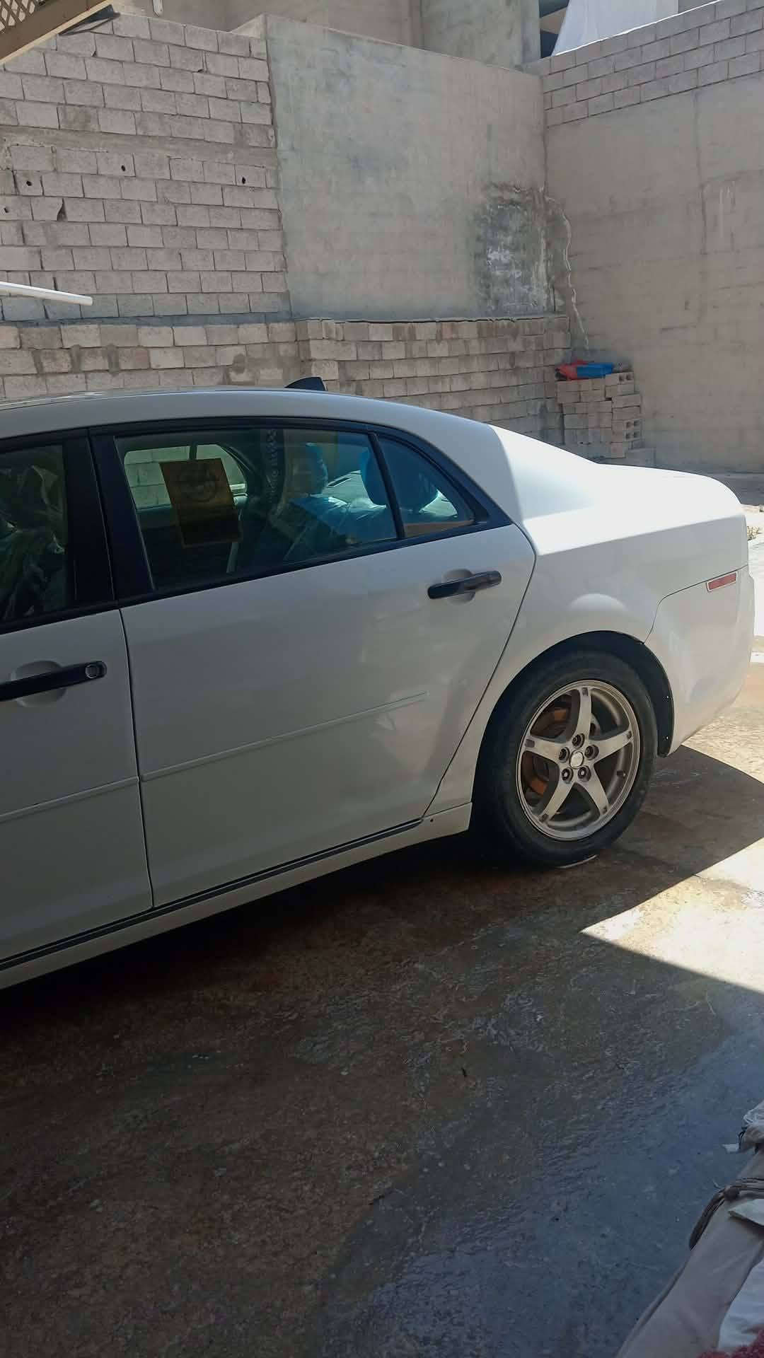 بيع مستعجل وبسعر مناسب
شوفرليت ماليبو 2012 محرك2400
رقم دهوك
بدون صبغ بيها مكانات زغار تكحيل وكم رصعه
السقف بي مكانين بكد الشبر تموج مايبين بالعين
كير ومحرك بشرط
ظفيره وكهرباء بشرط على ايدي اني مشتغلهم
حدادية امامي خلفي جديد
دسكات امامي خلفي جديد
درايم شفتات جديد
فتحة فيت بمب مسويلها
ادامة كامله بلكات ومجاول ونوزل وفيت بمب وجويتر 
دوشمة جديده
تبريد مشحون غاز جديد يشتغل بس بيه فصله يبوخ ويرجع
السعر ٦٨ وبيها مجال للشراي يشلع عيوني
شرط تحويل فقط
مكاني اربيل
*********** وتساب
*********** اتصال
اخوان سيارتي وعلى ايدي كل شي بيها مضبوط ميكانيكيا وكهرباد اني اختصاصي اشتغل بيهن
