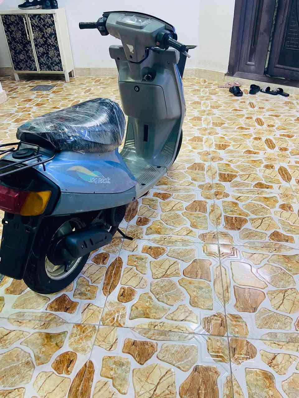 للبيع دراجه يامها لوك مابي كل عيب مكينه بلادي كابرتير بلادي كبس مامفتوح كهربائيات كل شغال فقط يحتاج بطاريه نص هندر يتشغل صوت اكسل مابي شرط كفر بلادي مابي اي كسر شاصي شرط مابي لحيم صوت مكينه ناعم فول تيارات جديد سعر 250 وبي مجال خاص او اتصل *********** مكاني كركوك
