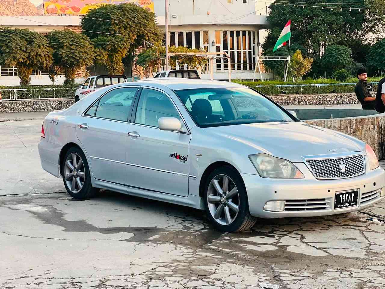 سەرەتا سلاو بابەت فرۆشتن 2007گەورە بە بچوک ئاڵتونی بازاڕ دژە بەنزین ١٥٠هەزار رۆیشتوە کۆد کراوە کۆد کراوە  بۆ هەزار دینار مەسروف مەگەڕئ  ناوی لۆک دەری لۆک مەکینە بەشەرت دوکەڵ بەشەرت کامل سئرفز کراوە  لۆک لۆکە ماشااللە سئ دوگمەیە 
بۆ زانیاری زیاترر پەیوەندی بکە لەخمەتام ***********ئەدمینی گوڵ 💐🌺💐🌺💐
