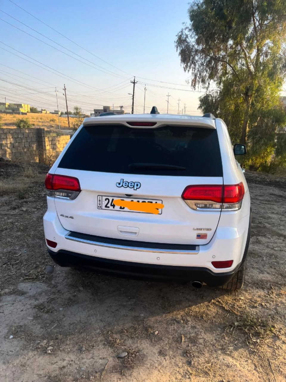 ‏Jeep Grand Cherokee-2016
‏
‏جيب گراند شيروكي لمتد 2016 مواصفات فول الفول
‏
‏ستة سلندر 3.6
‏
‏
‏فول مواصفات
‏
‏
‏ویل 16
‏
‏واضافه تعالايه الدبلات
‏
‏شاشة جبيرة
‏
‏جنطة كهرباء
‏
‏
‏شفتات ستيرن
‏
‏دكمة سبورت
‏
‏هيتر مري
‏
‏مراية جانبية قلاب
‏
‏مرايه عاكسة للضوء الجانبي والوسط
‏
‏حساس خلفي
‏
تدفئة ستيرن
‏
‏كشنات كهرباء
‏
‏کشن جلد اسود
‏
‏تدفئه  الكشنات
‏
‏لايت لد وزنون
‏
‏بروجكتر زنون بلادي
‏
‏تشغيل عن بعد
‏
‏سستم صوت 11 سماعه
‏
‏وفتح سقف  
‏
‏وماوس تحكم وضعيات القياده
‏
‏السياره ماشيه 140ألف
‏
‏وسياره كلين بدون ضرر
‏
‏السياره وارد خليجي 
‏
سيارة حلوه وكلشي منقصها 
‏
‏رقم السياره دهوك ومسجله بئسمي
السعر213$ سيارة مال بيت مكلف بنشر رقم الهاتف‏ ***********
