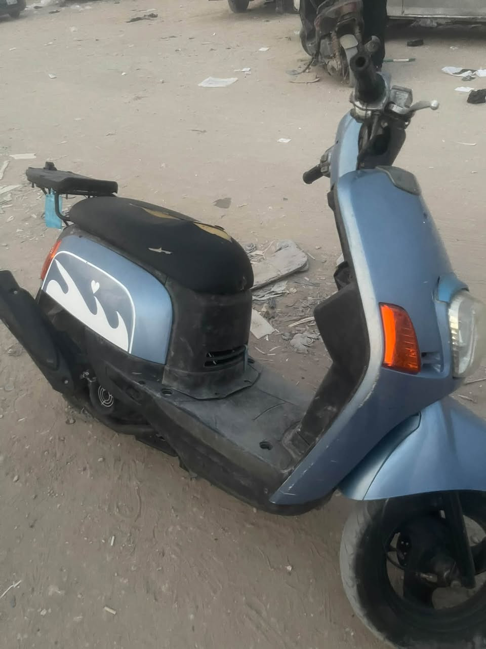 بوليسي • ٤٩ • سلف