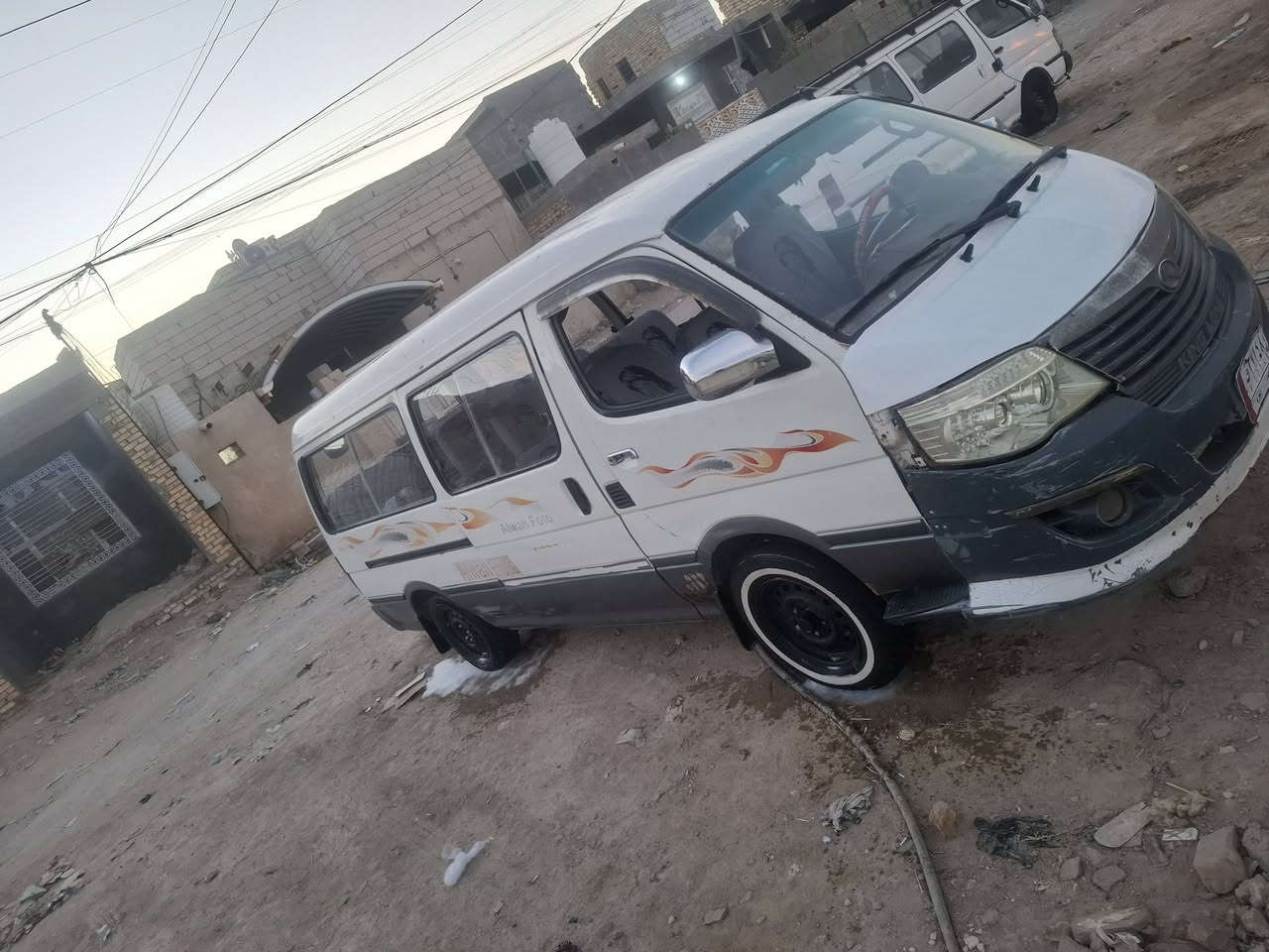 سلام عليكم فتون الوان موديل 15سياره جاهزه موصليه سنويه عضم عاج مكينه او كير حداديه جديد كهربية كله تشتغل 
مكان ناصريه قضاء رفاعي 
السعر 32بيه مجال 
***********
***********
