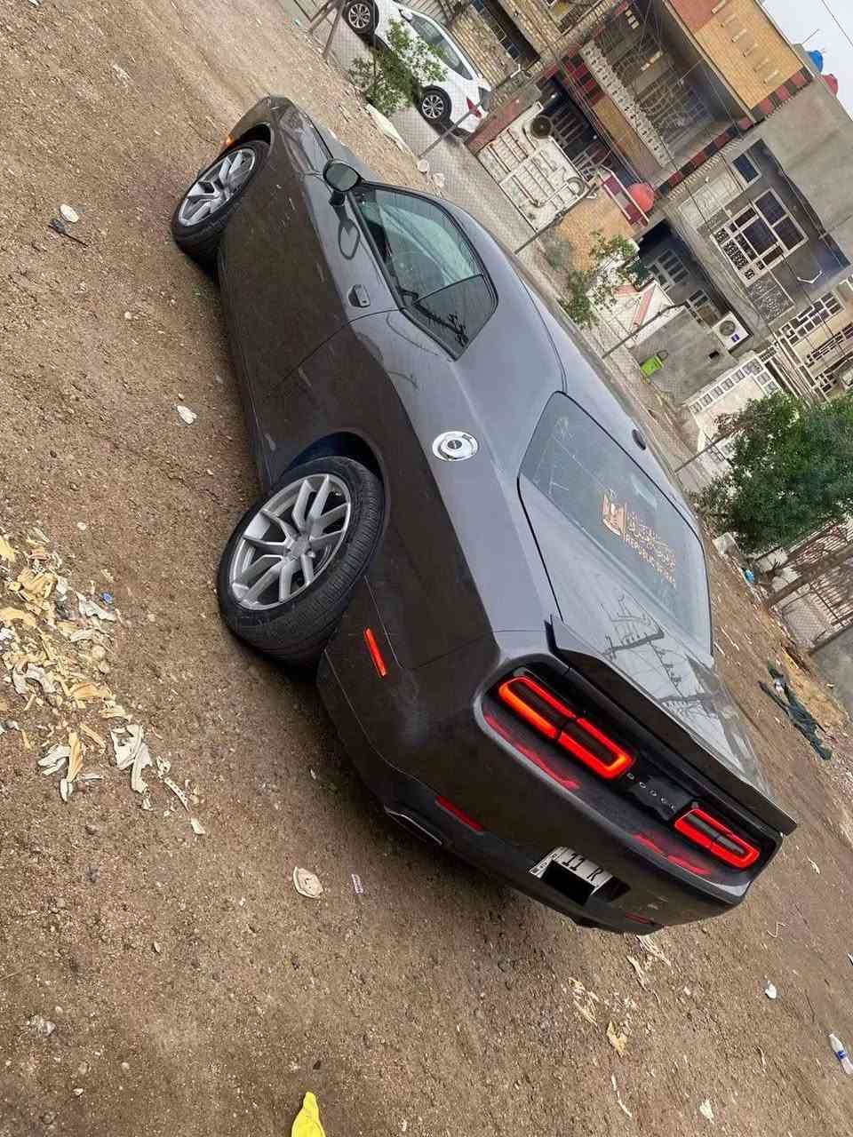 جالنجر SXT • ٣٦٠٠ • ٩٣ الف