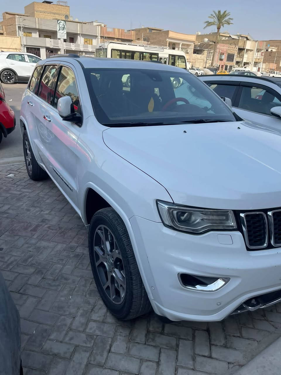 جيب  2020 ( خـليـجـي )
وكالة اوفر لاند فول ١/١ 

ماشية ( 52)Km كفالة عامه

دشبول جلد خياط عسلي

الابواب جلد خياط عسلي

كشنات كهرباء وخزن ميموري تدفأه تبريد جلد لون عسلي

 المرايا الجانبيه قابله للطي اوتو وقلاب عند الرجوع للخلف هيتر ورادار حذير واناره ترحيب

(٣)شاشات

رادار امامي مانع تصادم

رادار خروج عن المسار

اوتو ستوب بلامامي وبلخلفي

اوتو بارك

نضام سبورت

نضام ايكو لتقليل صرف الوقود

محرك 6  سلندر 

ويل السياره قياس ٢٠ بلادي

اربع انضمه قياده( ماوس)

جنطه كهرباء

مرايا داخليه تعتيم ذاتي

حساس خلفي امامي ٦ حساس امامي ٦ حساس خلفي لايت زنون متحرك

فتحة سقف بانوراما

نظام صوتي هارمن كاردن 14 سماعة سيدي بالجكمجه ستيرن كهرباء وخزن وهيتر

شاشه ابل كار بلي

حاجب زنون بخاخ لايت

سياره مكفوله خليجي وكاله

كير محرك كله بشرط الفحص

جكات كلها بشرط الفحص
السيارة كفالة عامة

السعر(275)$ قابل للتفاوض

مكان السيارة (بغداد )

للأستسفسار :***********

