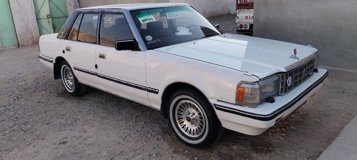 السلام عليكم سوبر1984محرك fm بسمي رقم نينوى سنويه وهزه صار شهرتخم تاير كهرباىيات كلهه شغاله بس التبريد عاطل سعر48وبيهه مجال تليفون *********** بي واتساب
