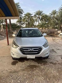 من رخصة الادمن المحترم  توسان امريكي 2014  بغداد  بيهه صبغ قطعتين وداي...