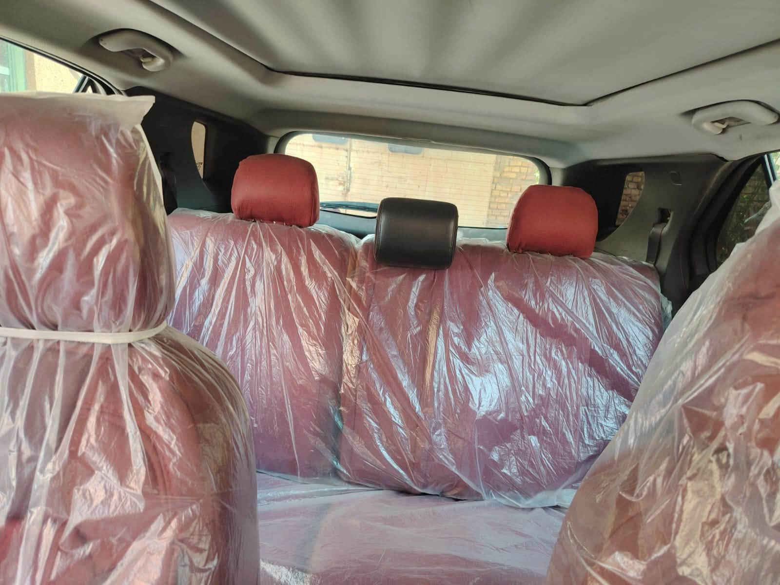2019

🔹 فئة LT

🔹 المحرك: 1.5 لتر تيربو (1500T)

🔹 خليجي بانورما

🔹 رقم السيارة: بغداد

🔹 مكان السيارة: بغداد

🔹 عداد المسافه 128.000k

✨ المواصفات

✅ بصمة للأبواب 

✅ مثبت سرعة

✅ مانع انزلاق

✅ رادار امامي 

✅ مصابيح أمامية LED

✅ فور ويل AWD

✅ كاميرا خلفيه دواره مع المقود 

📌 حالة السيارة

💵 السعر130$

للاستفسار التواصل ‭***********‬

فقط بيع!!!!!

نص مكتوب في الصور:
- HONOR X9b 108MP Ultra-Sensing Camera