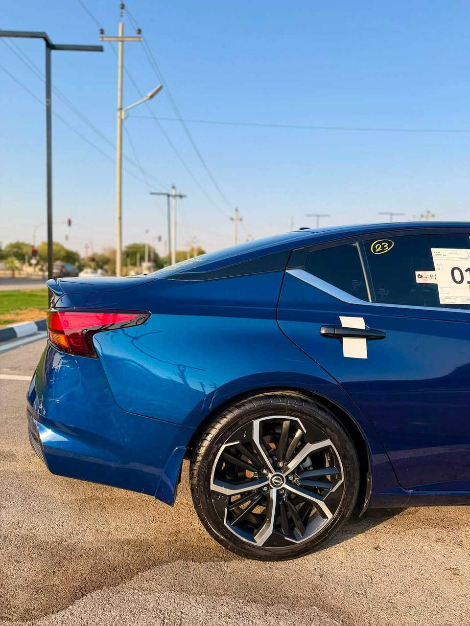 للبيع التيما SR
السعر 139 مجال 
[***********]
مواصفات SR
-موديل 2023 
-الون جويتي مميز
-ماشيه 45
_داخل اسود جلد
-شفتات ستيرن 
-رادار 360 درجة
-تحكم ستيرن 
-تثبيت سرعه 
-كاميرا خلفي 
-رادار جانبي
-رادار خلفي 
-رادار امامي
-تحديد مسار
-حساس خلفي
-نضام كاربلاي 
-تبريد سلج❄️
-تشغيل عن بعد 
-بصمة تشغيل 
-بصمة ابواب + صندوق 
-مكينة٢.٥ تنفس تبيعي
-تايرات وياله جديد بلادي
-سيارة جاهزة مناقص برغي
-ضرر سيارة : بدون حادث بدون ايرباك بشرط
-رقم شاصي. 1N4BL4CV8PN 339994
 ⁃ سونار داخل منشور
-سنويه هزه براد جديد لحد 2029  
-سيارة ب اسمي
-تحويل وكاله ثاني يوم 
📍مكان السياره كلار
