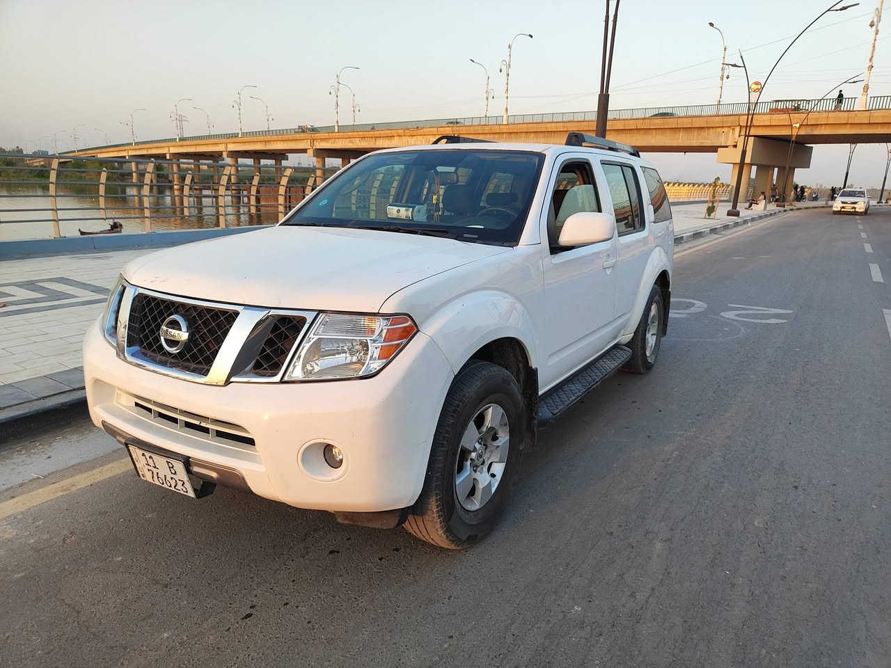 نيسان بافندر • ٢٠٠٨ • رقم بغداد
